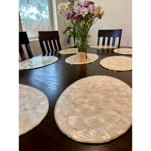 Vintage capiz shell oval placemats set of 8 - Mother of Pearl